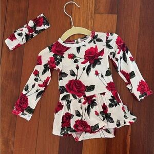Bums & Roses Baby Outfit